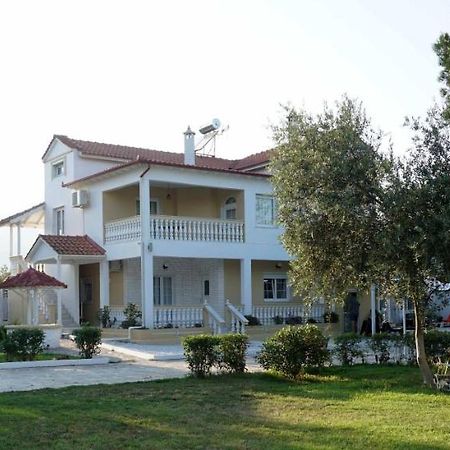 Villa Karras Nea Vrasna Exterior photo